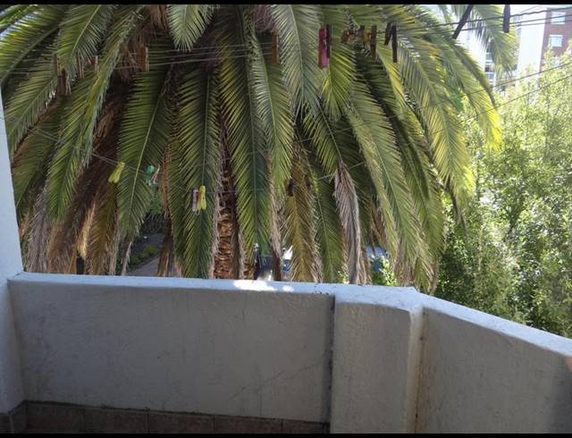 2 BEDROOM PROPERTY TO RENT IN RONDEBOSCH